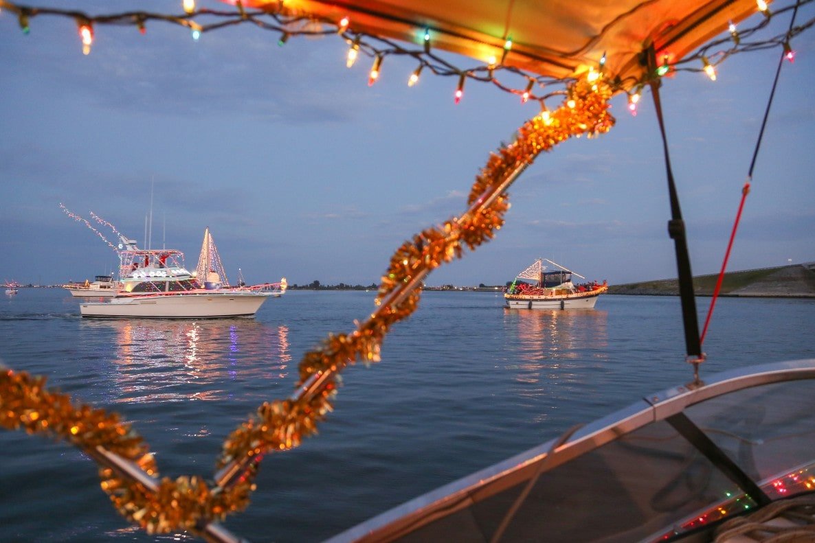 Where to View the Venice Christmas Boat Parade 2021